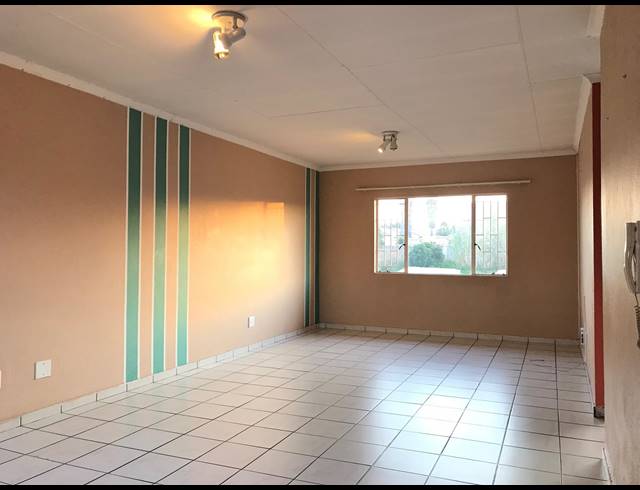 3 BEDROOM TOWNHOUSE RENTED IN TERENURE